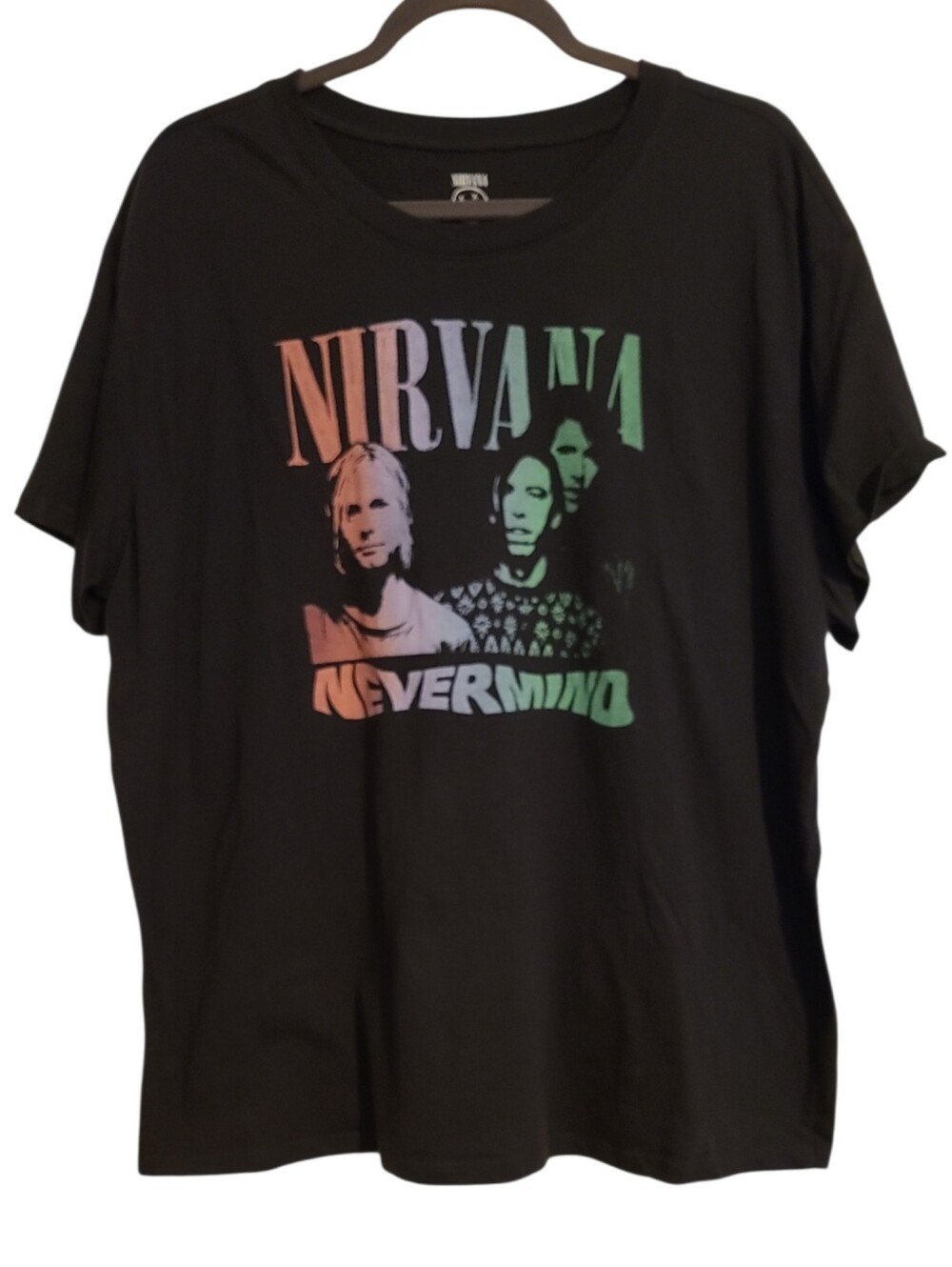 Torrid NIRVANA Nevermind Black Tee w/ Rainbow Band Photo Print Plus Sz 2